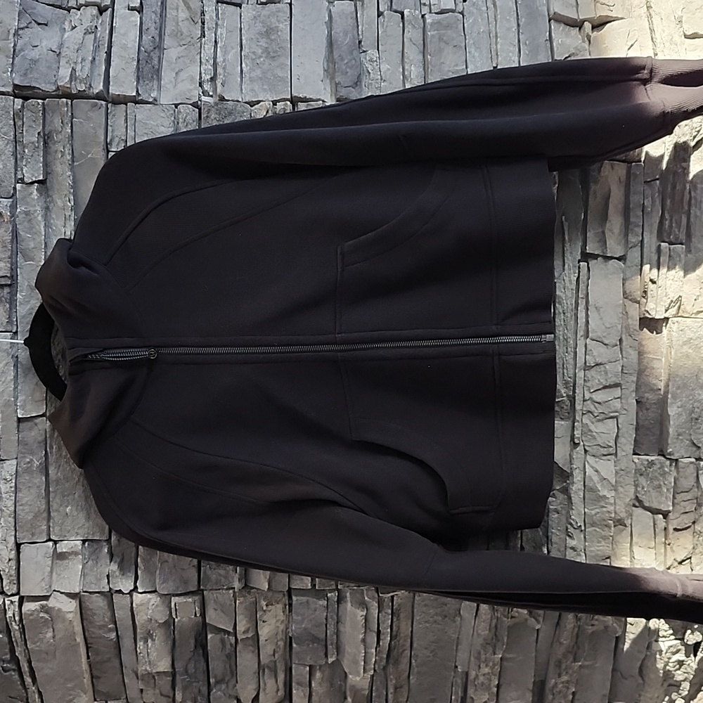 Lululemon sweater